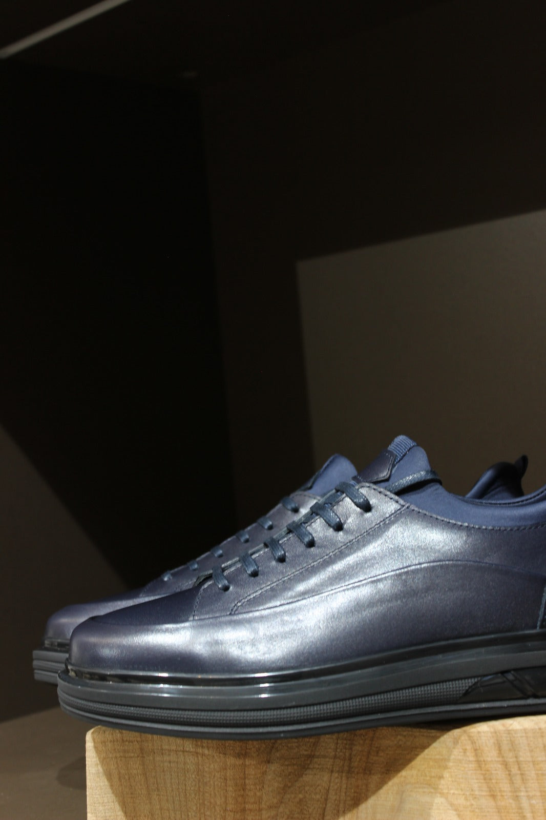 Handmade Men’s Navy Blue Leather Sneakers – Modern Low-Top Casual Shoes