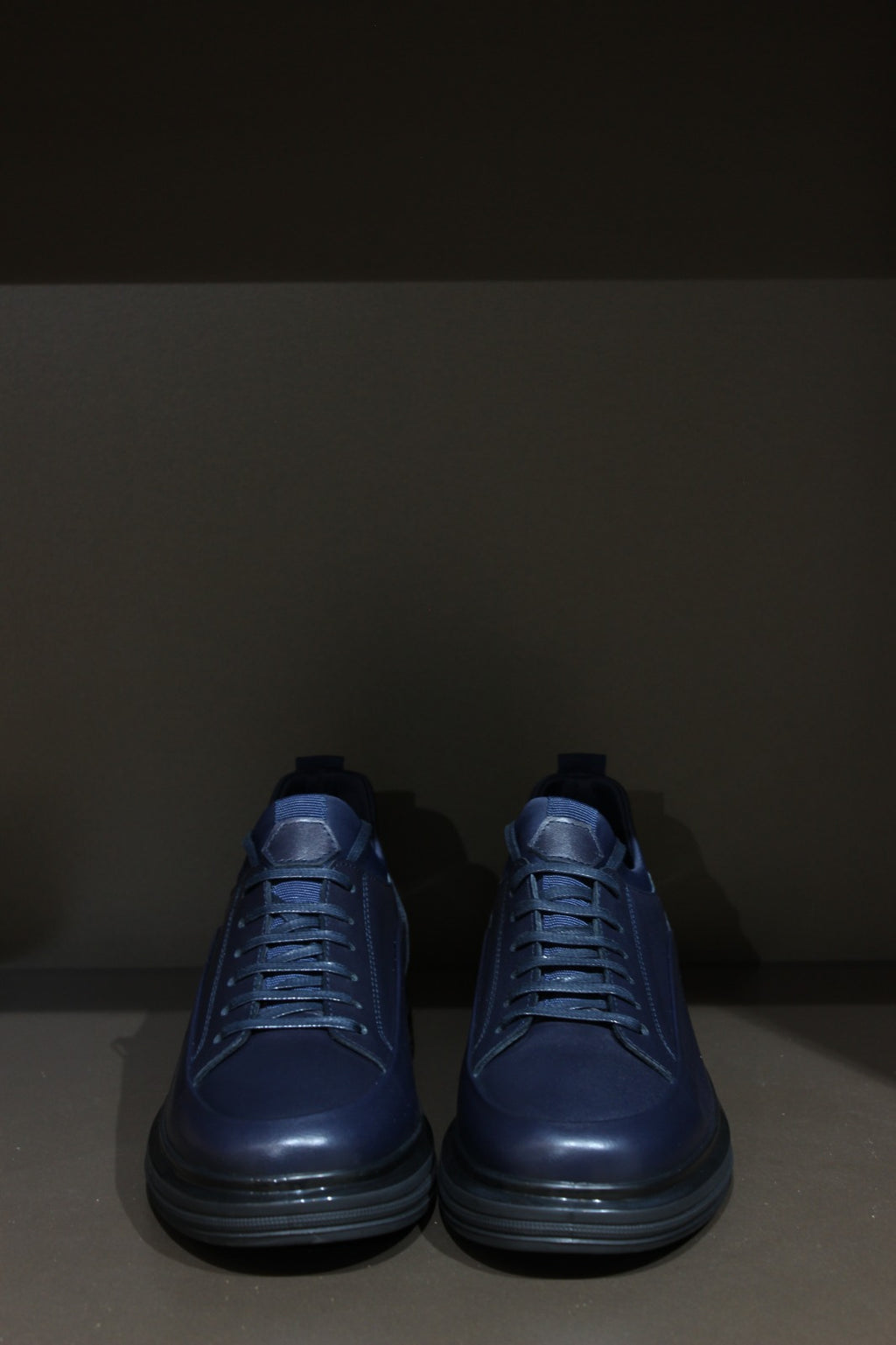 Handmade Men’s Navy Blue Leather Sneakers – Modern Low-Top Casual Shoes