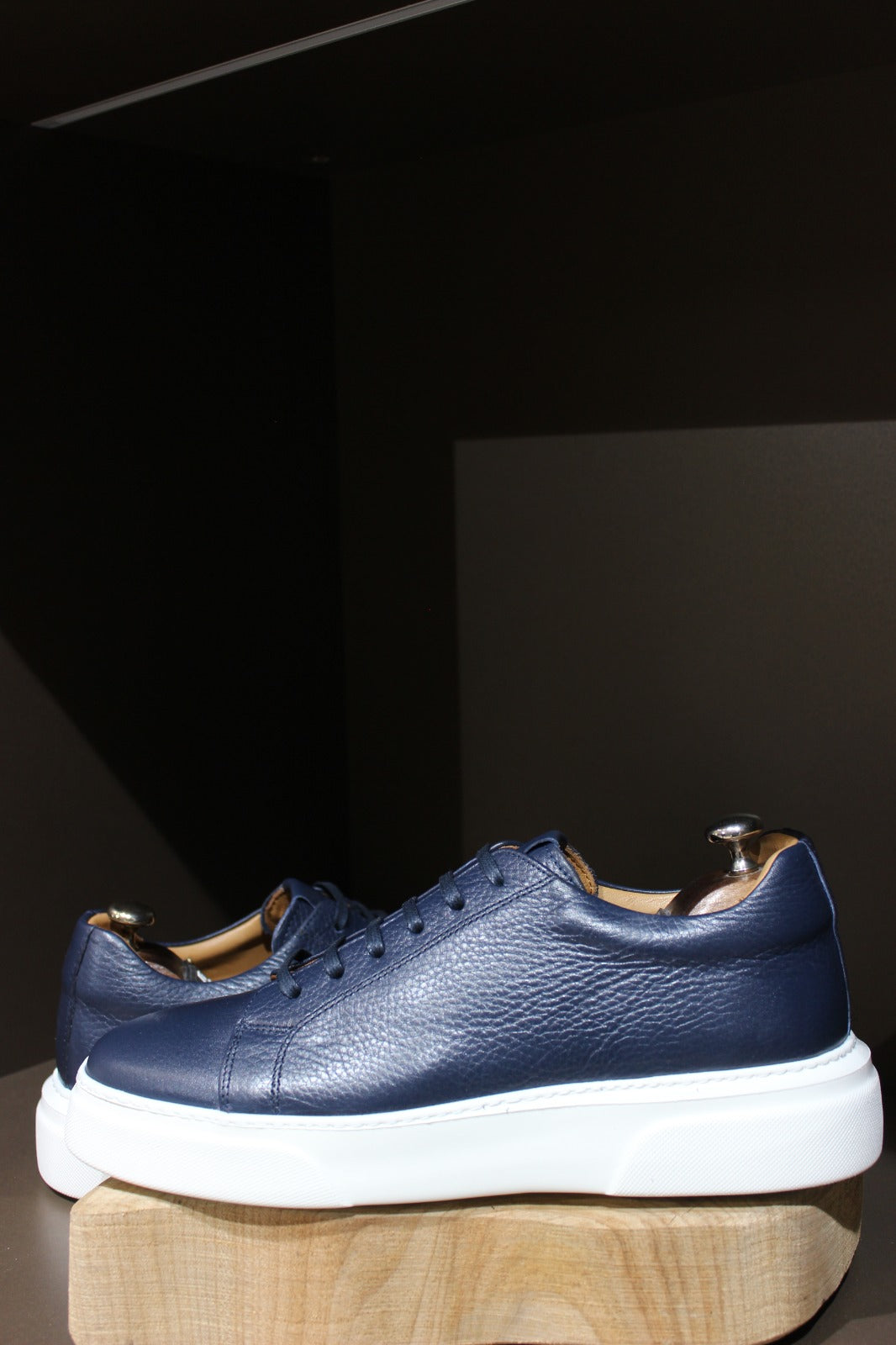 Handmade Men’s Navy Blue  Leather Sneakers II – Modern Low-Top Casual Shoes