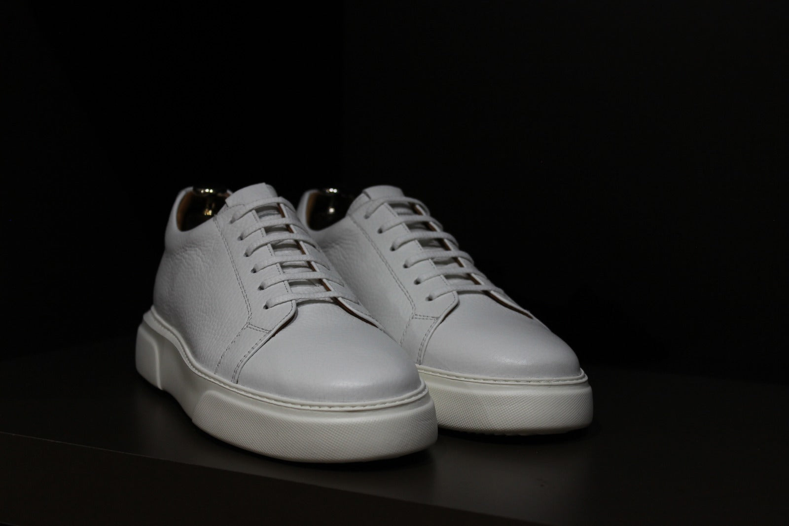 Handmade Men’s White Leather Sneakers – Modern Low-Top Casual Shoes
