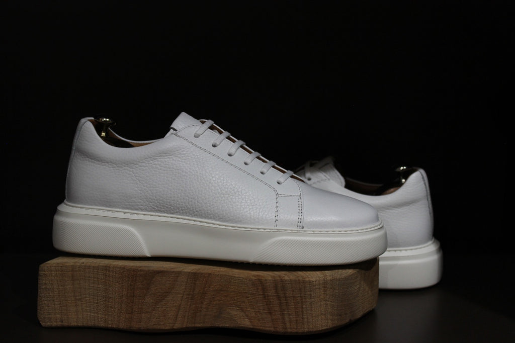 Handmade Men’s White Leather Sneakers – Modern Low-Top Casual Shoes