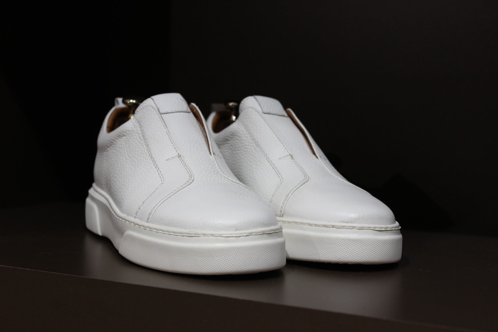 Handmade Men’s White Leather Slip-On Sneakers – Minimal Low-Top Casual Shoes