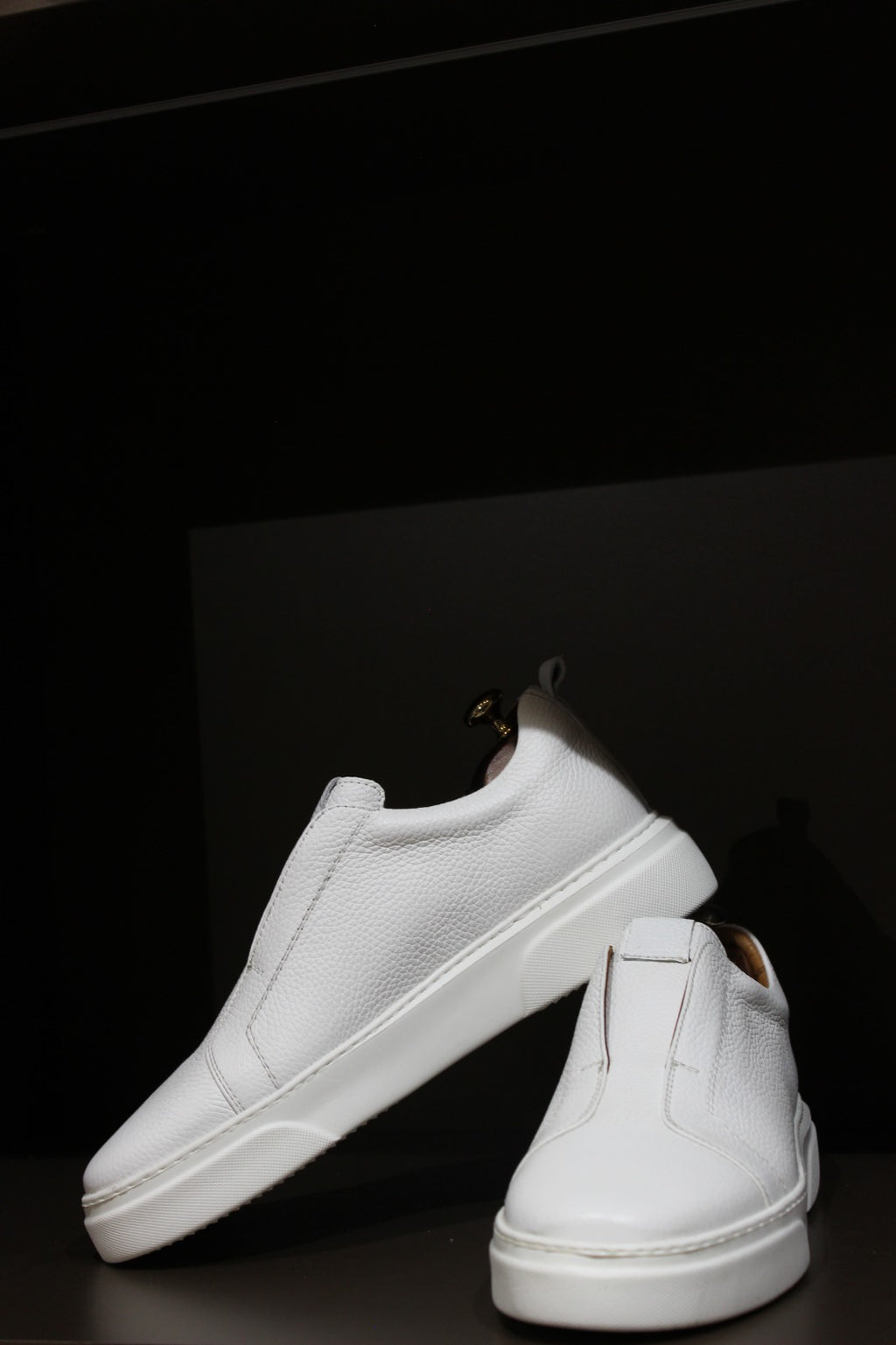 Handmade Men’s White Leather Slip-On Sneakers – Minimal Low-Top Casual Shoes