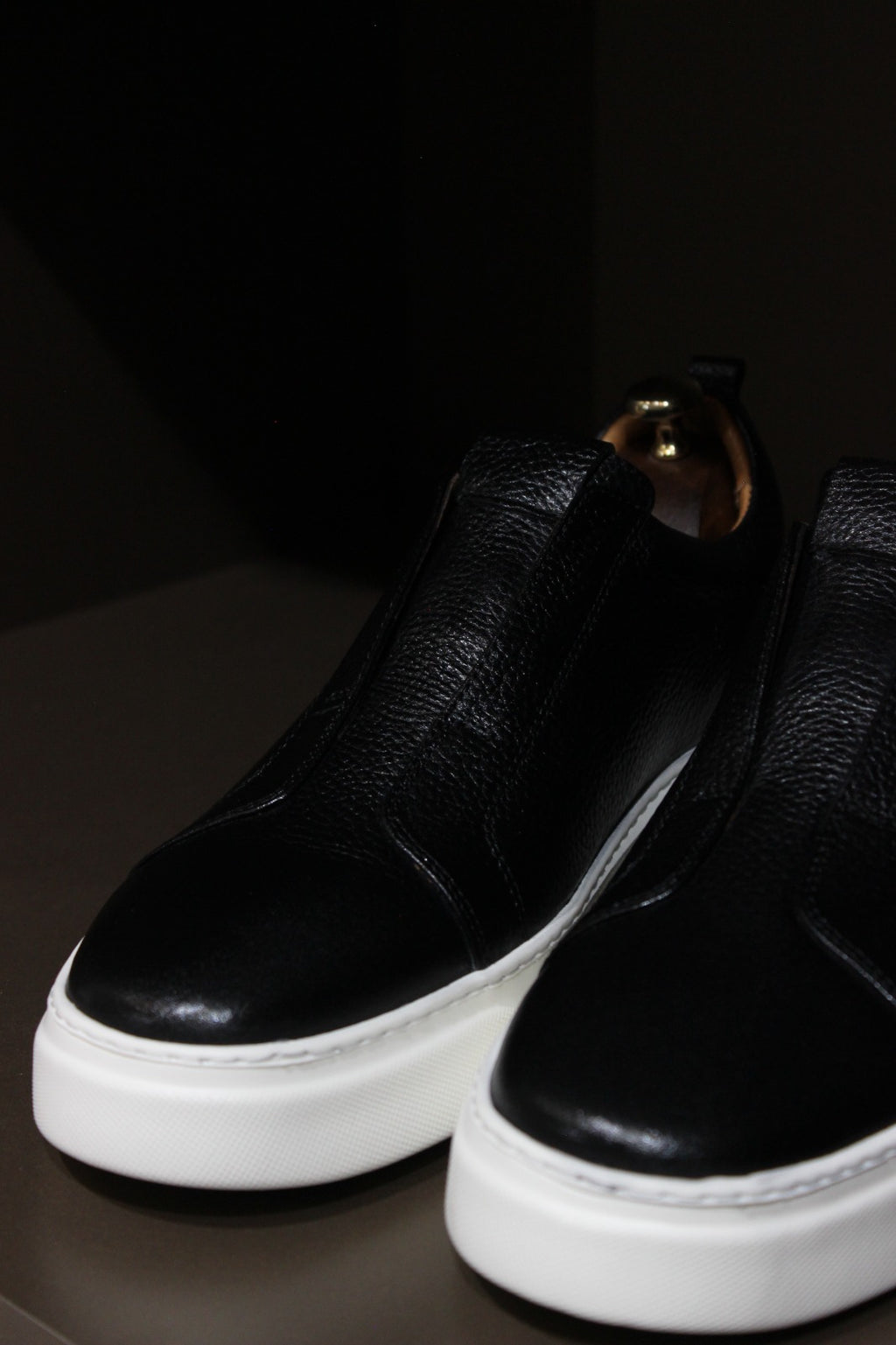 Handmade Men’s Black Leather Slip-On Sneakers II – Minimal Low-Top Casual Shoes